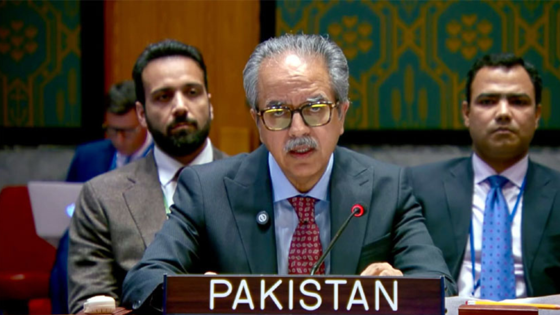 پاکستان نے یمن میں مسئلے کے پُرامن حل کے لیے حمایت کا اعادہ کر دیا