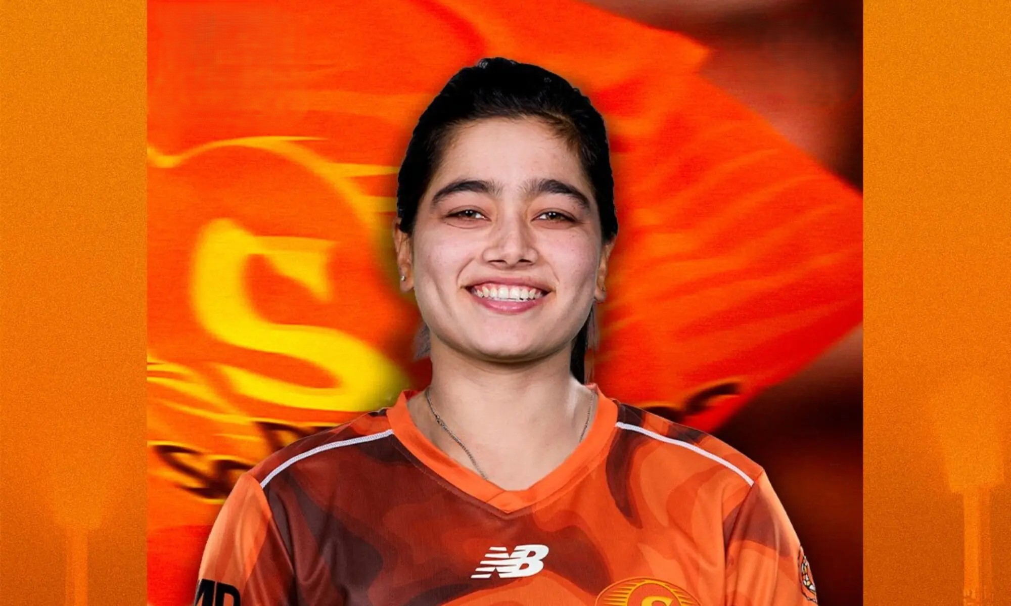 Fatima Sana lands Perth Scorchers deal