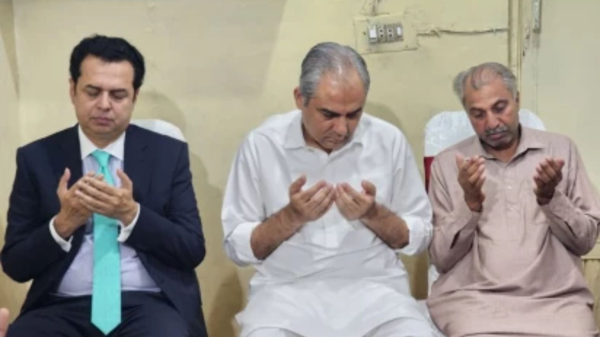 Naqvi returns recovered money to Laiba’s family as fraud inquiry continues